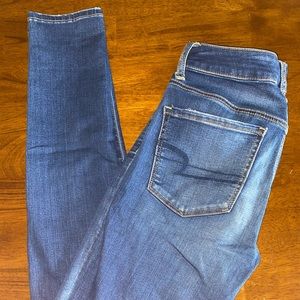 American Eagle Hi-Rise Jegging